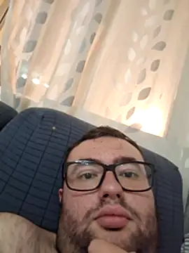 Snapshot of Javier_bear chatting on May 27, 9:34 pm Javier bear online show from May 27, 9:34 pm