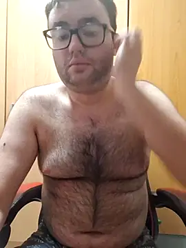 Snapshot of Javier_bear chatting on June 21, 12:19 pm Javier bear online show from June 21, 12:19 pm