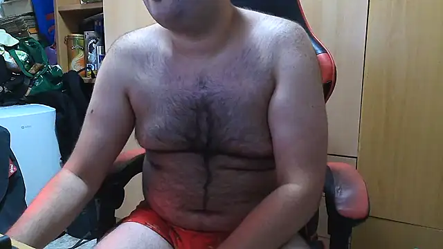 Snapshot of Javier_bear chatting on July 20, 1:46 pm Javier bear online show from July 20, 1:46 pm