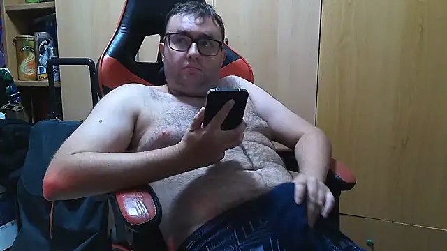 Snapshot of Javier_bear chatting on July 21, 7:49 pm Javier bear online show from July 21, 7:49 pm