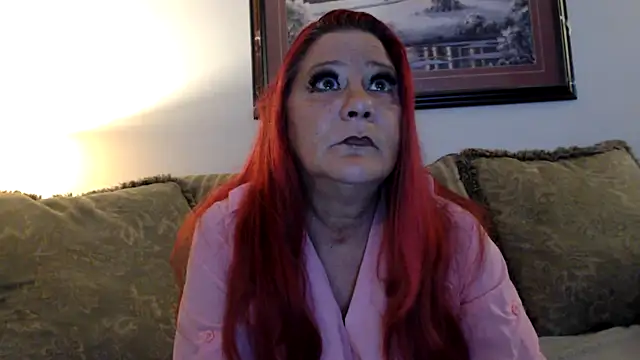 Snapshot of LexxiLeeds chatting on October 1, 10:43 am LexxiLeeds online show from October 1, 10:43 am