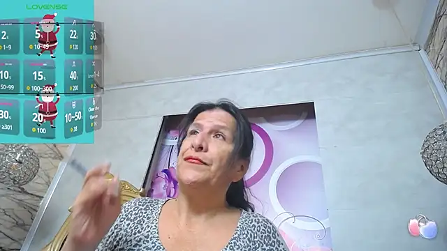 Snapshot of karito_mature17 chatting on November 29, 11:13 am karito mature17 online show from November 29, 11:13 am