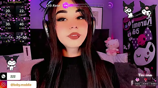 kimMaddiee online show from September 13, 6:02 am