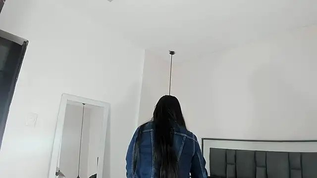 victoria cooper3 online show from November 28, 9:45 am