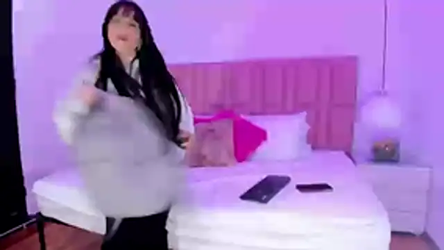 victoria cooper3 online show from January 7, 12:07 pm