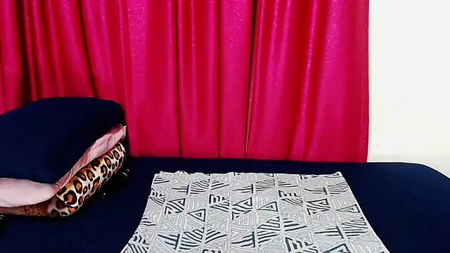 Snapshot of Lustydesirexx chatting on July 26, 6:59 pm Lustydesirexx online show from July 26, 6:59 pm