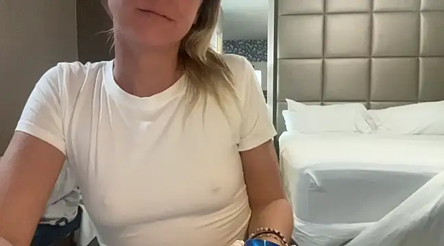 Aggbb online show from January 15, 5:47 pm