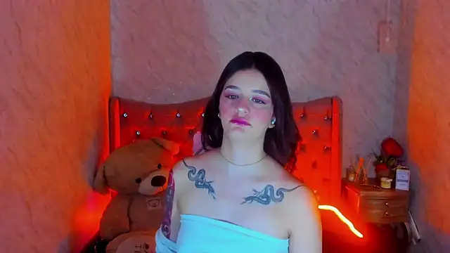 Snapshot of LiaHarryis chatting on January 20, 5:06 pm LiaHarryis online show from January 20, 5:06 pm