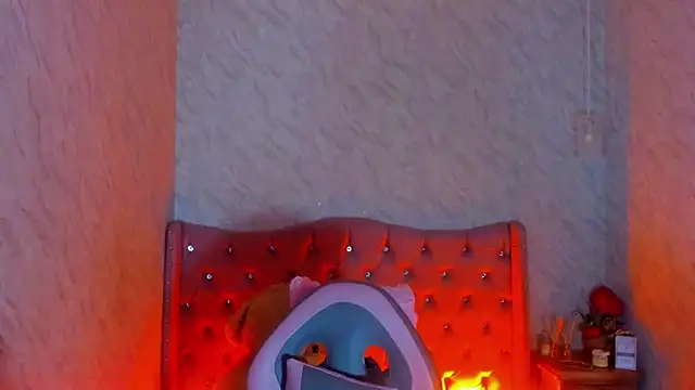 Snapshot of LiaHarryis chatting on January 20, 8:07 pm LiaHarryis online show from January 20, 8:07 pm