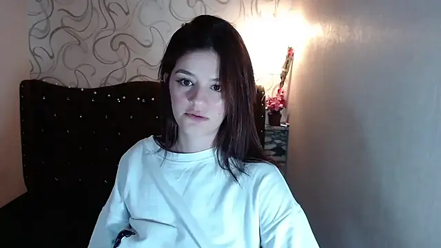 Snapshot of LiaHarryis chatting on March 12, 3:35 am LiaHarryis online show from March 12, 3:35 am