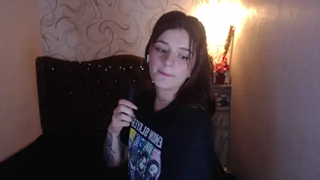 Snapshot of LiaHarryis chatting on March 15, 4:10 pm LiaHarryis online show from March 15, 4:10 pm