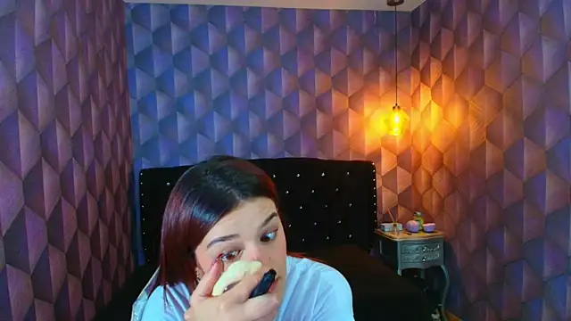 Snapshot of LiaHarryis chatting on November 18, 6:45 pm LiaHarryis online show from November 18, 6:45 pm