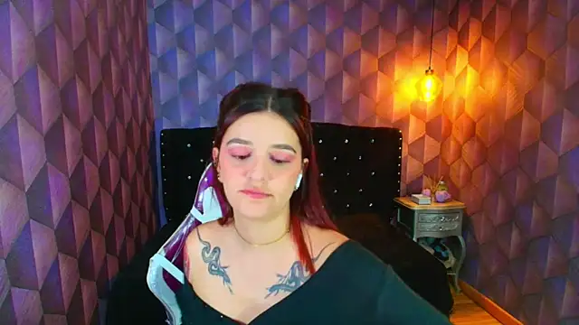 Snapshot of LiaHarryis chatting on November 24, 7:24 pm LiaHarryis online show from November 24, 7:24 pm