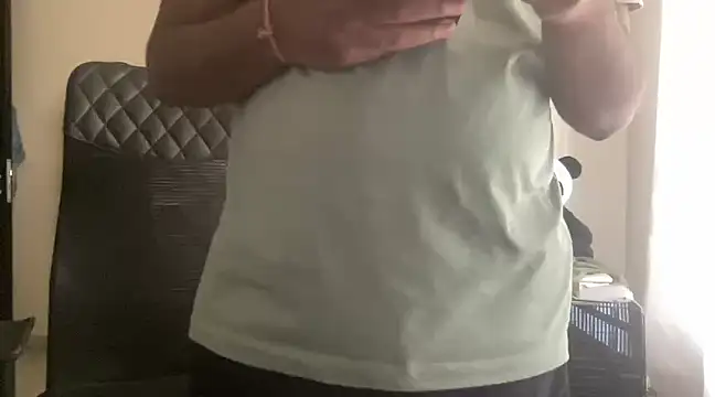 dhruv-sluppy online show from January 29, 11:30 am