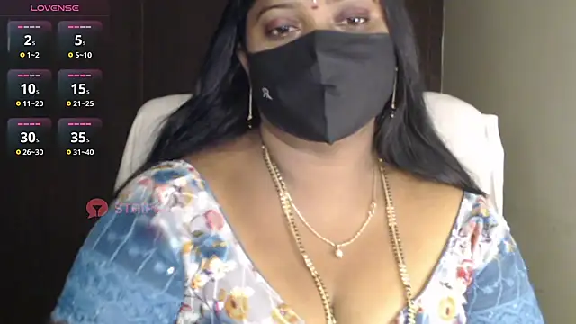 Snapshot of vani-09 chatting on December 23, 2:07 pm vani-09 online show from December 23, 2:07 pm