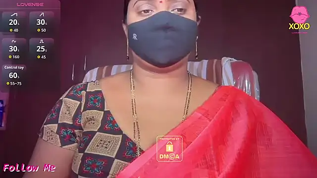 Snapshot of vani-09 chatting on May 19, 8:31 am vani-09 online show from May 19, 8:31 am