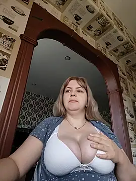Lady nice cat online show from July 16, 2:50 am