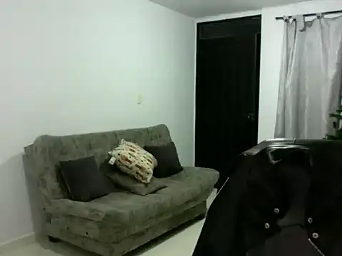 unoxestres online show from November 22, 5:39 am