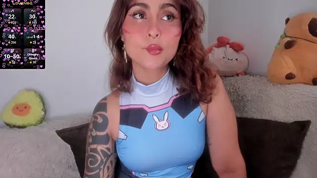 Violette-Ramirez01 online show from November 1, 6:32 pm