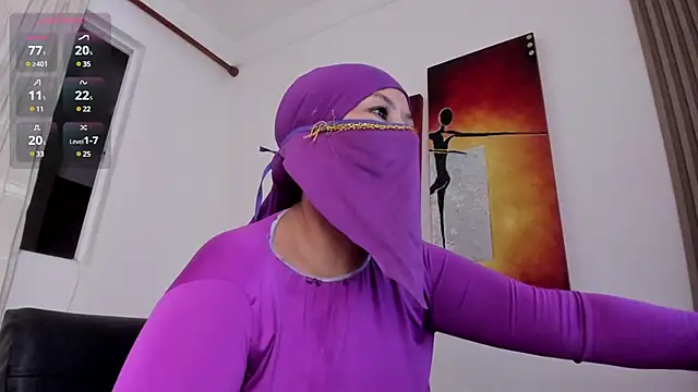 Amina hafsa online show from February 12, 9:43 pm