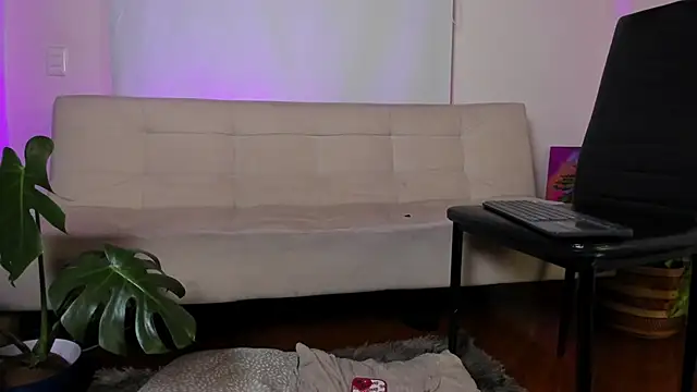 roselinedior online show from January 14, 8:04 pm