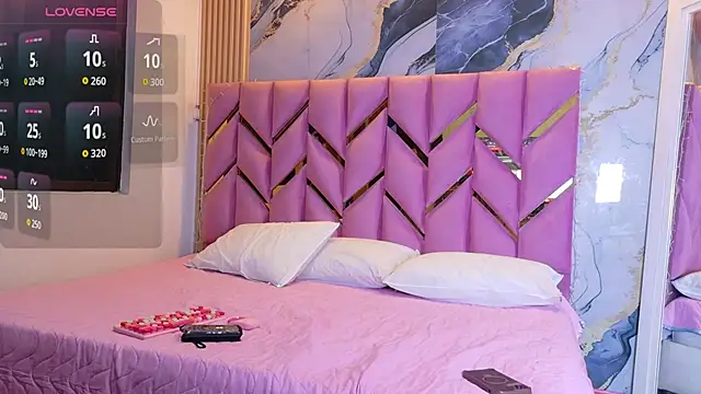 daddyissuesss  online show from November 1, 7:16 pm