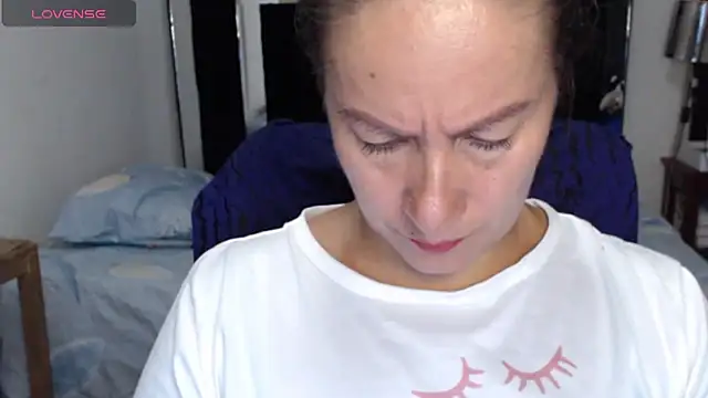 Snapshot of CATRINA-83 chatting on July 4, 2:34 pm CATRINA-83 online show from July 4, 2:34 pm
