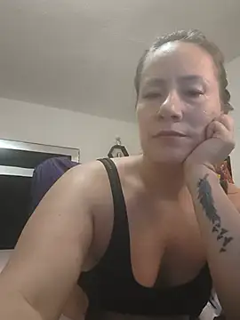 Snapshot of CATRINA-83 chatting on July 21, 6:21 pm CATRINA-83 online show from July 21, 6:21 pm