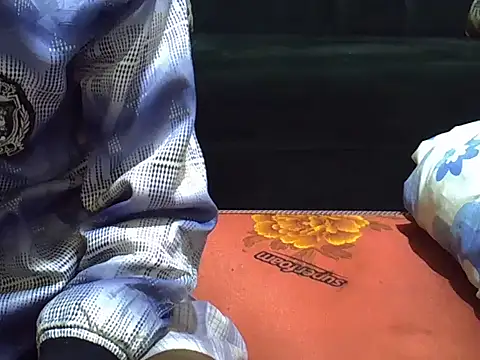 Snapshot of sweet_veee chatting on November 20, 5:29 am sweet veee online show from November 20, 5:29 am