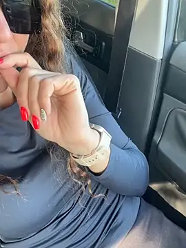 tmona1917 online show from October 3, 9:17 am