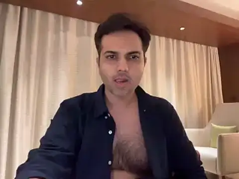 Snapshot of immog727 chatting on December 28, 8:04 pm immog727 online show from December 28, 8:04 pm