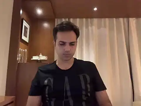 Snapshot of immog727 chatting on December 29, 5:12 pm immog727 online show from December 29, 5:12 pm