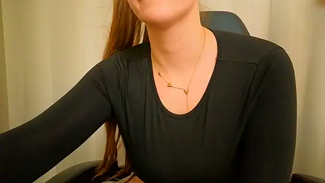 Snapshot of Sweetninaaa chatting on July 24, 1:20 pm Sweetninaaa online show from July 24, 1:20 pm