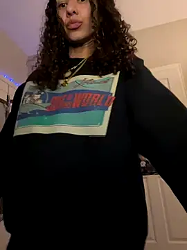 Snapshot of _Neeka_ chatting on October 26, 3:12 am Neeka online show from October 26, 3:12 am