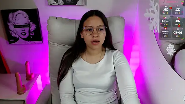 SamanthaRoldaan online show from January 8, 1:02 pm