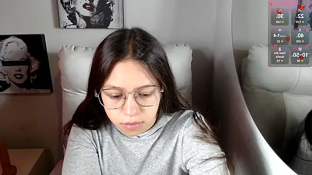 SamanthaRoldaan online show from January 14, 1:28 pm