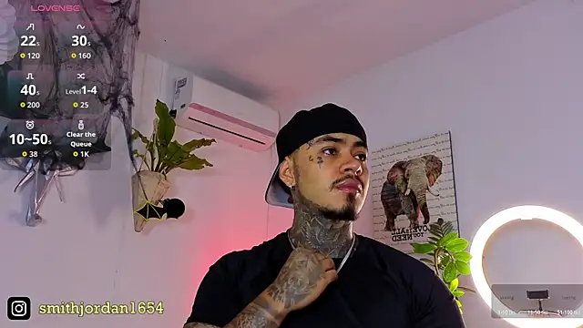 JordanSmiith  online show from November 2, 2:08 pm