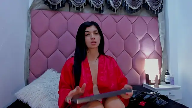 Linisprincehot69 online show from February 15, 8:11 am