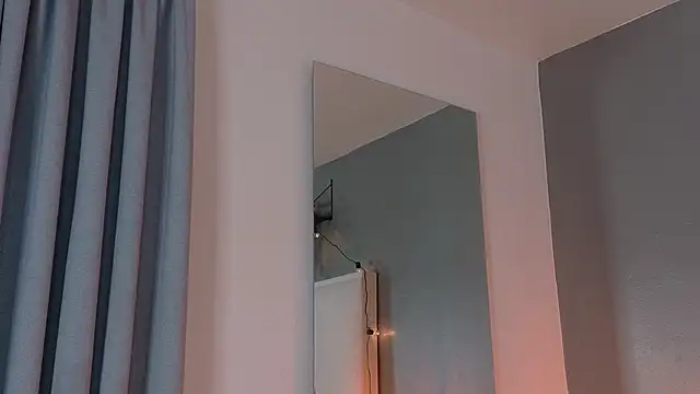 eva daemon online show from October 23, 10:47 am