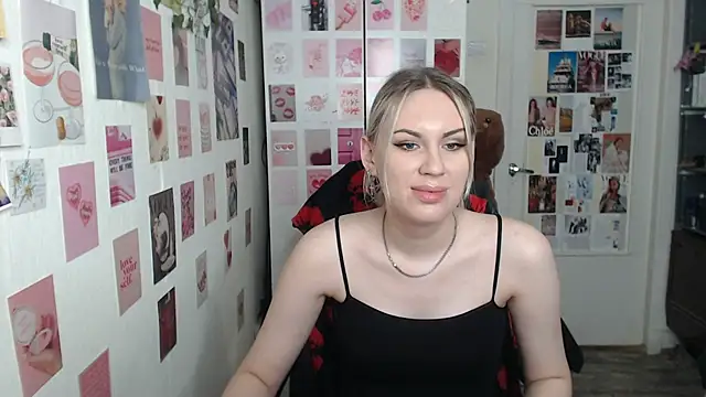 CapriScorpion online show from February 13, 1:05 pm