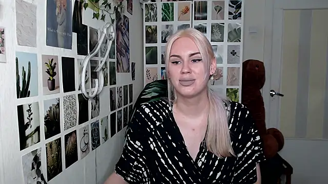 CapriScorpion online show from November 6, 9:54 am