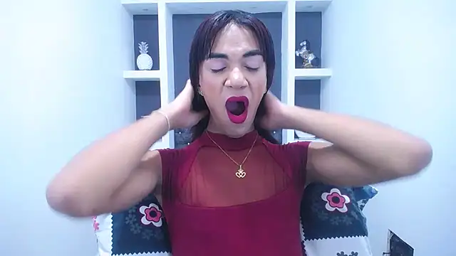 KatrinaQueen1 online show from March 18, 6:03 am