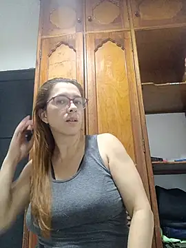 Snapshot of mademonsexy chatting on May 9, 3:01 am mademonsexy online show from May 9, 3:01 am