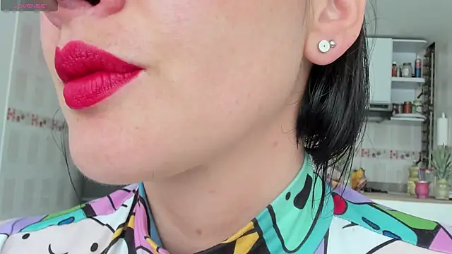 Snapshot of queen_fetish chatting on February 28, 1:58 pm queen fetish online show from February 28, 1:58 pm