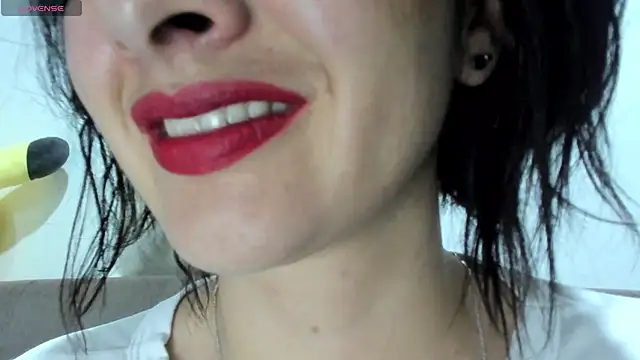 Snapshot of queen_fetish chatting on March 4, 10:02 am queen fetish online show from March 4, 10:02 am