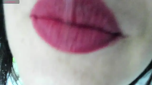 Snapshot of queen_fetish chatting on March 17, 10:27 am queen fetish online show from March 17, 10:27 am