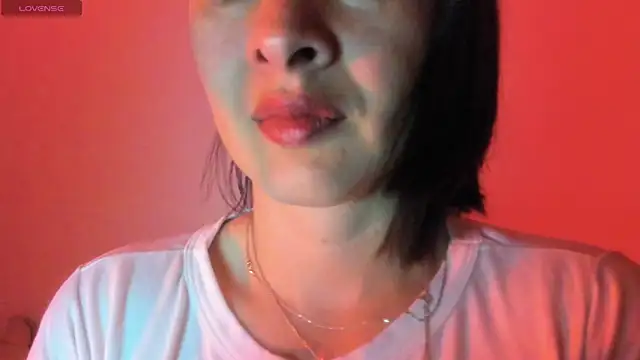 Snapshot of queen_fetish chatting on November 9, 10:24 am queen fetish online show from November 9, 10:24 am