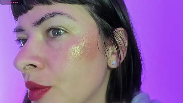 Snapshot of queen_fetish chatting on December 19, 1:18 pm queen fetish online show from December 19, 1:18 pm