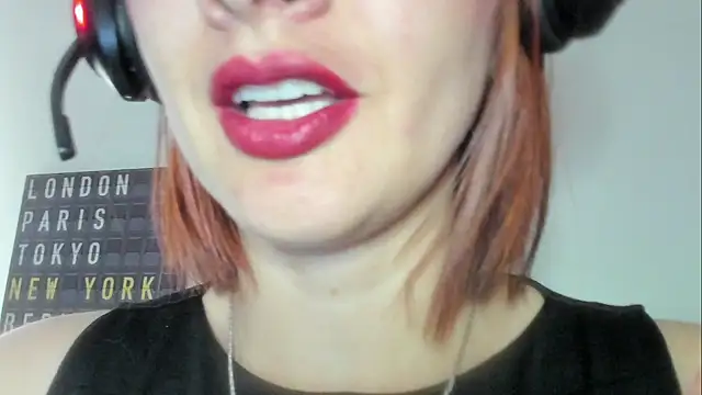 queen fetish online show from February 11, 1:27 pm