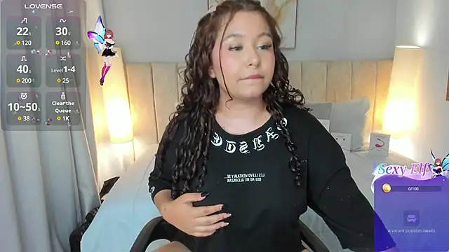 Snapshot of Atenea_cuteee chatting on February 13, 2:12 am Atenea cuteee online show from February 13, 2:12 am